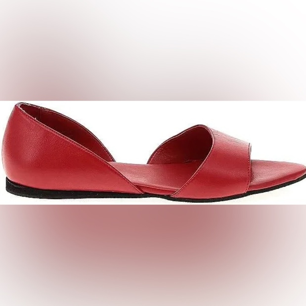 Von D red flats